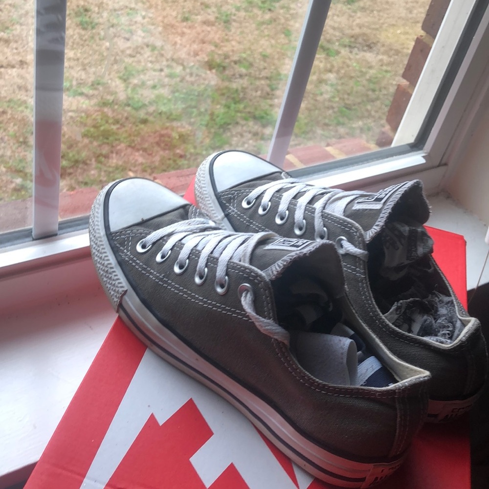 Grey Converse - Picture 4 of 4